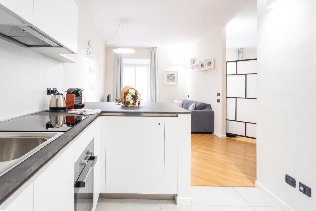 White Flat In Como City Center By Rent All Côme Esterno foto
