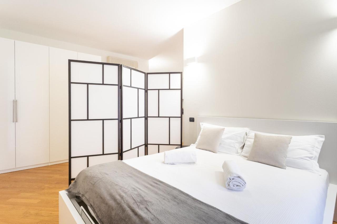 White Flat In Como City Center By Rent All Côme Esterno foto
