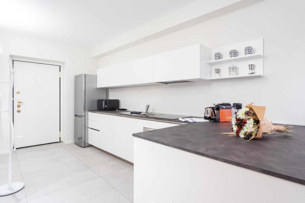 White Flat In Como City Center By Rent All Côme Esterno foto